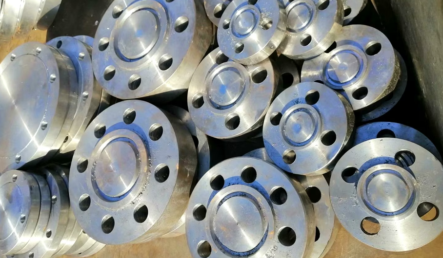 Carbon Steel A694 F65 Flanges By Metafit Piping Industries