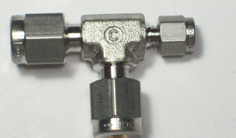 Reducing Tee By Metafit Piping Industries