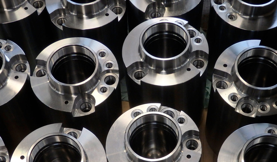 Stainless Steel 304 Flanges By Metafit Piping Industries