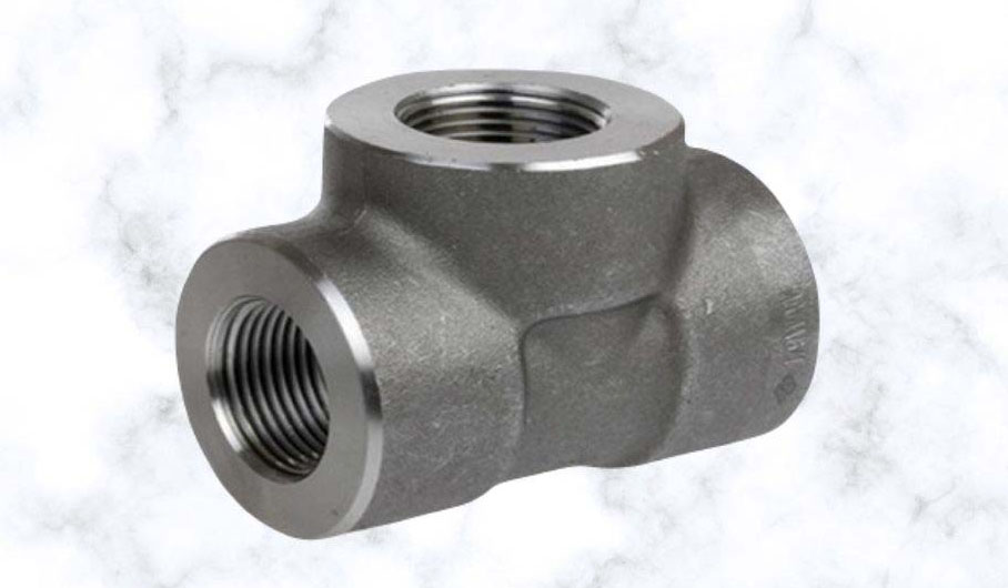 Threaded Reducing Tee By Metafit Piping Industries