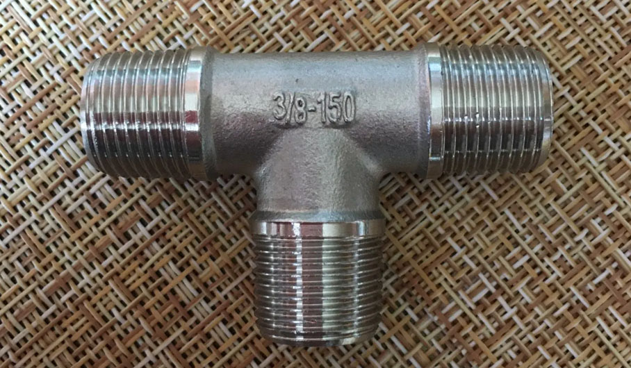 Threaded Tee By Metafit Piping Industries